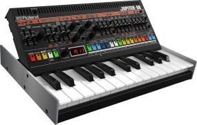 Roland Jupiter-08 Synhtesizer