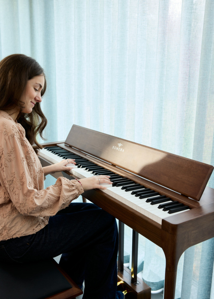 We compare Sonora digital pianos