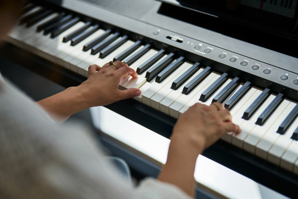 News - Roland FP-40