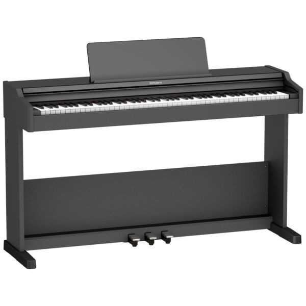 Vi sammenligner Hafnia HDP-110, Roland RP-107 & Yamaha YDP-145