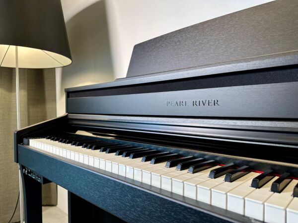 Pearl River F-53 Black Digital Piano