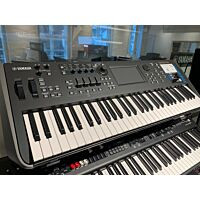 Yamaha MODX6 - (Demo)